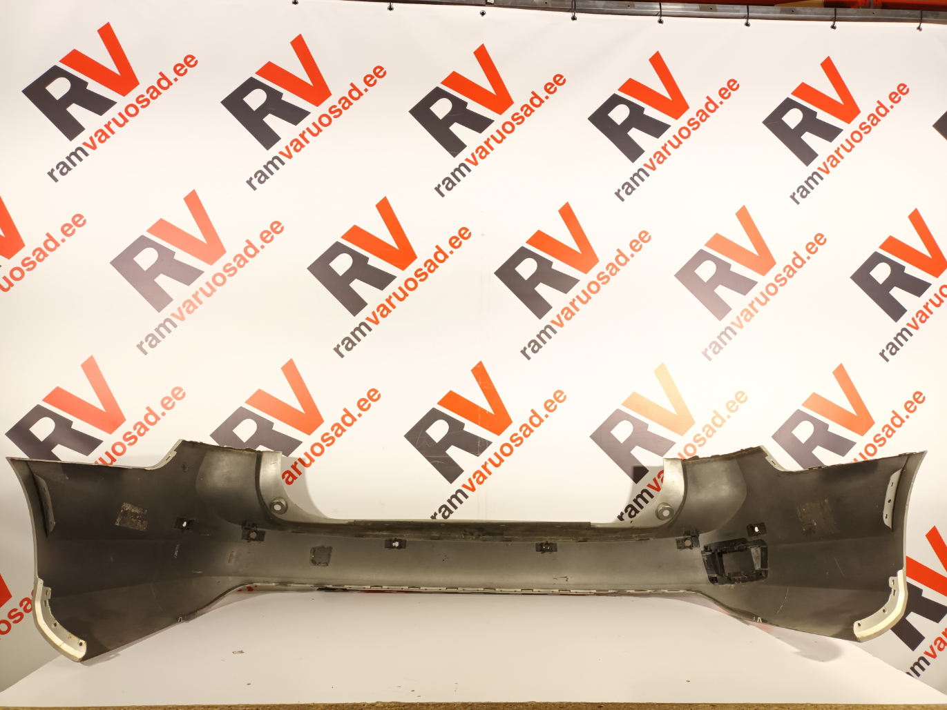 Volvo V90 tagastange / rear bumper - pilt 4