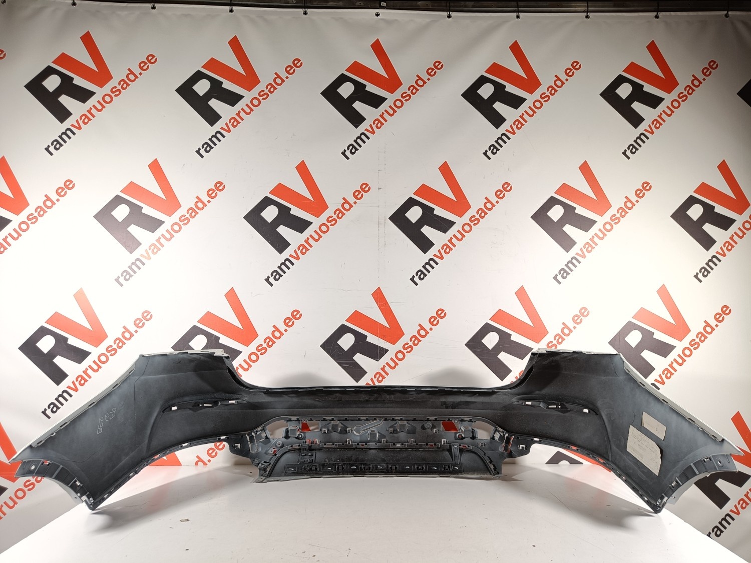 BMW X4 F26 tagastange / rear bumper - pilt 4
