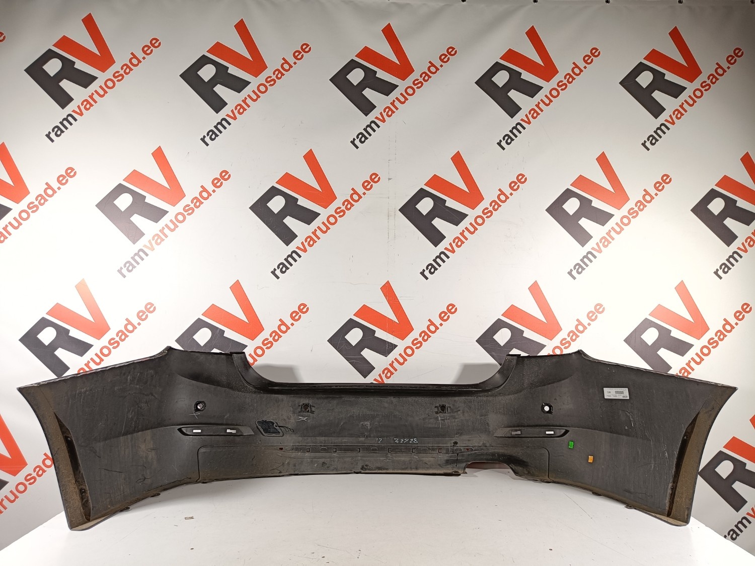 BMW 3 F30 tagastange / rear bumper - pilt 4