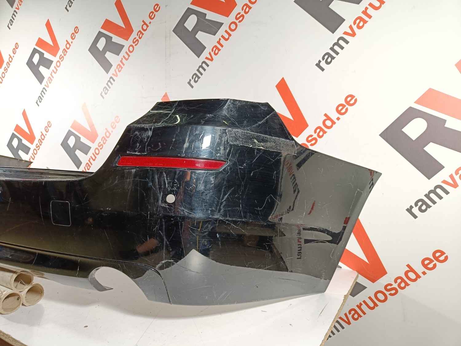 BMW 5 F11 tagastange / rear bumper - pilt 3