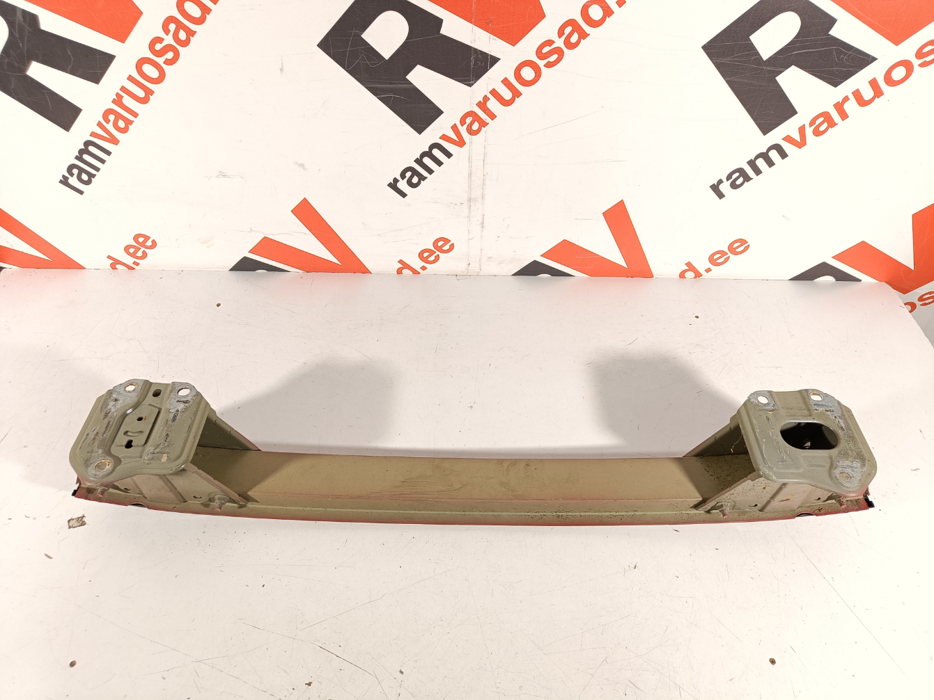 Volvo V90 tagatala / rear support - pilt 2