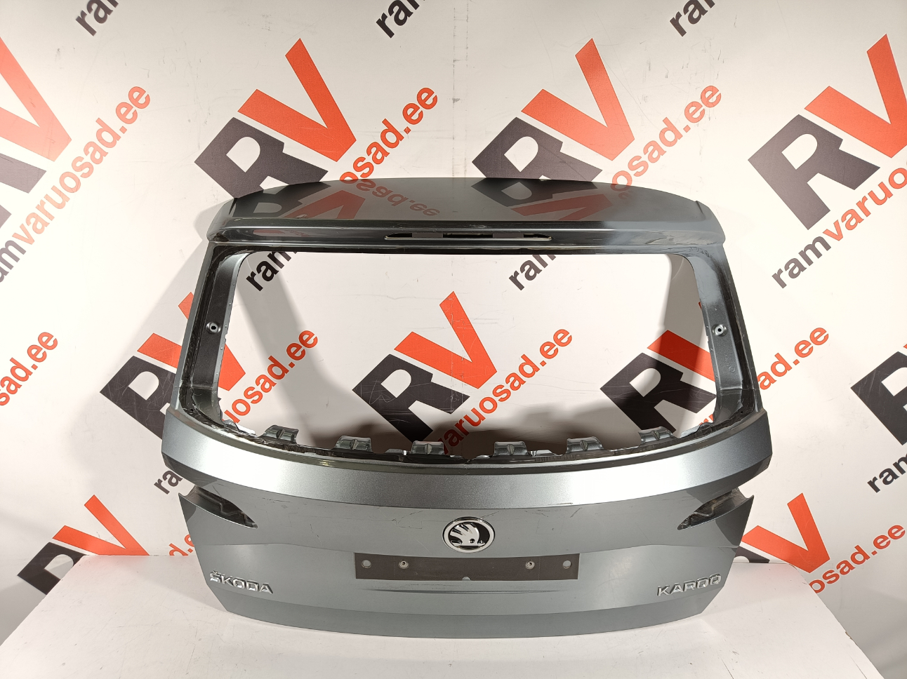 Skoda Karoq tagaluuk / trunklid