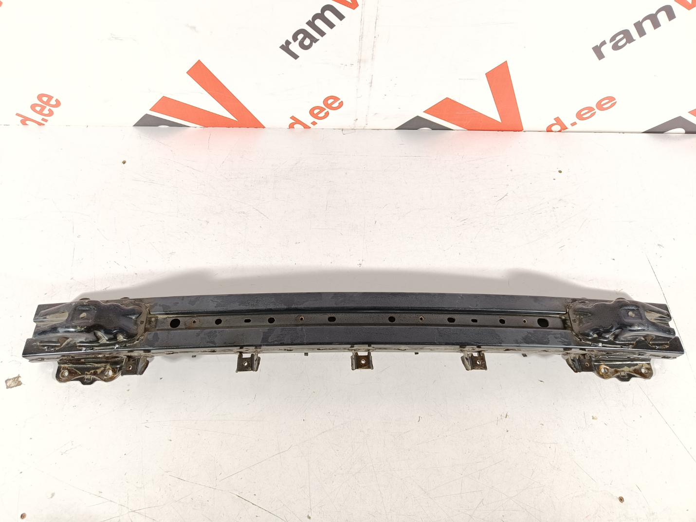 Subaru Forester esitala / front support