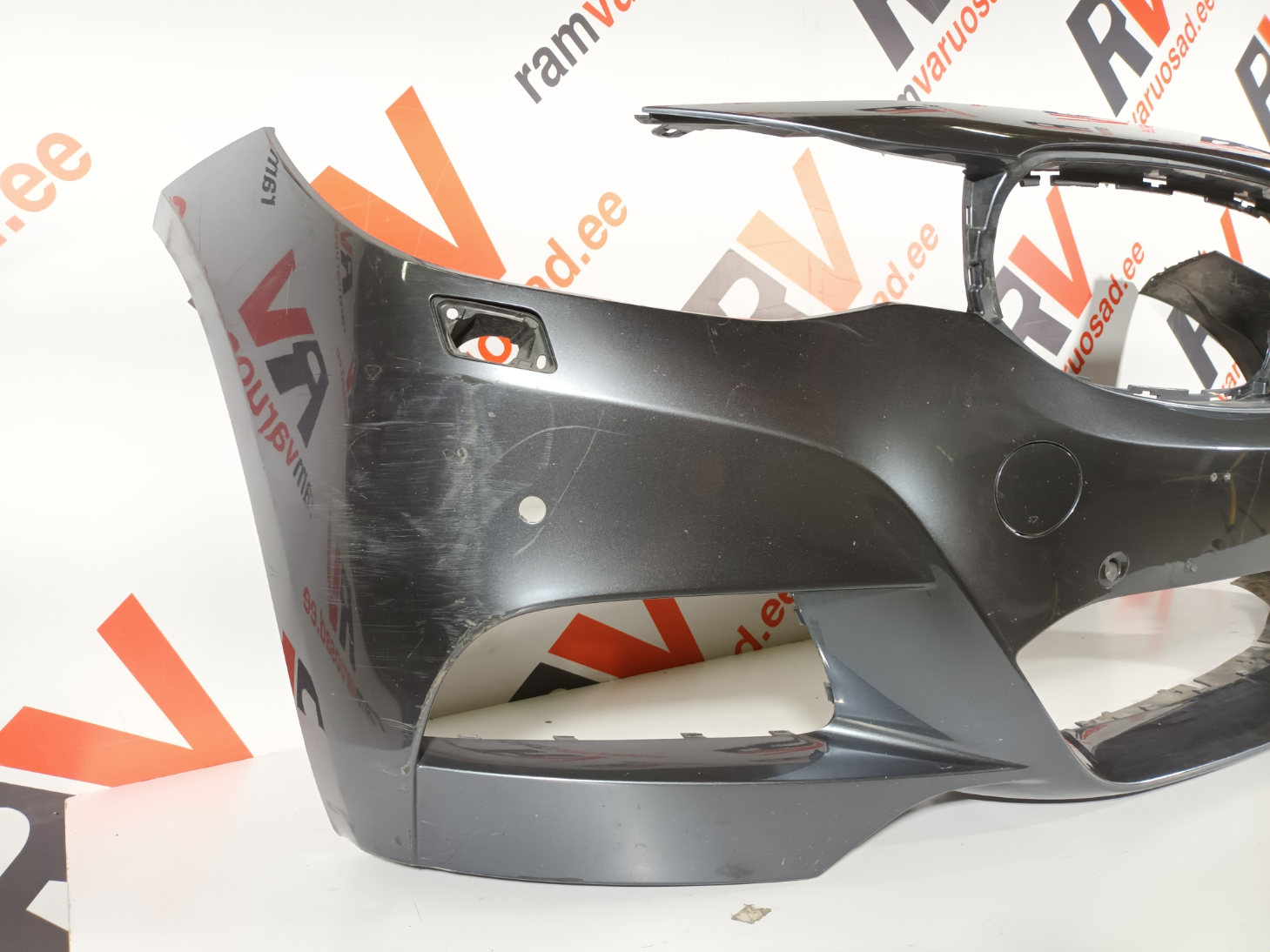 BMW 3 F34 esistange / front bumper - pilt 2