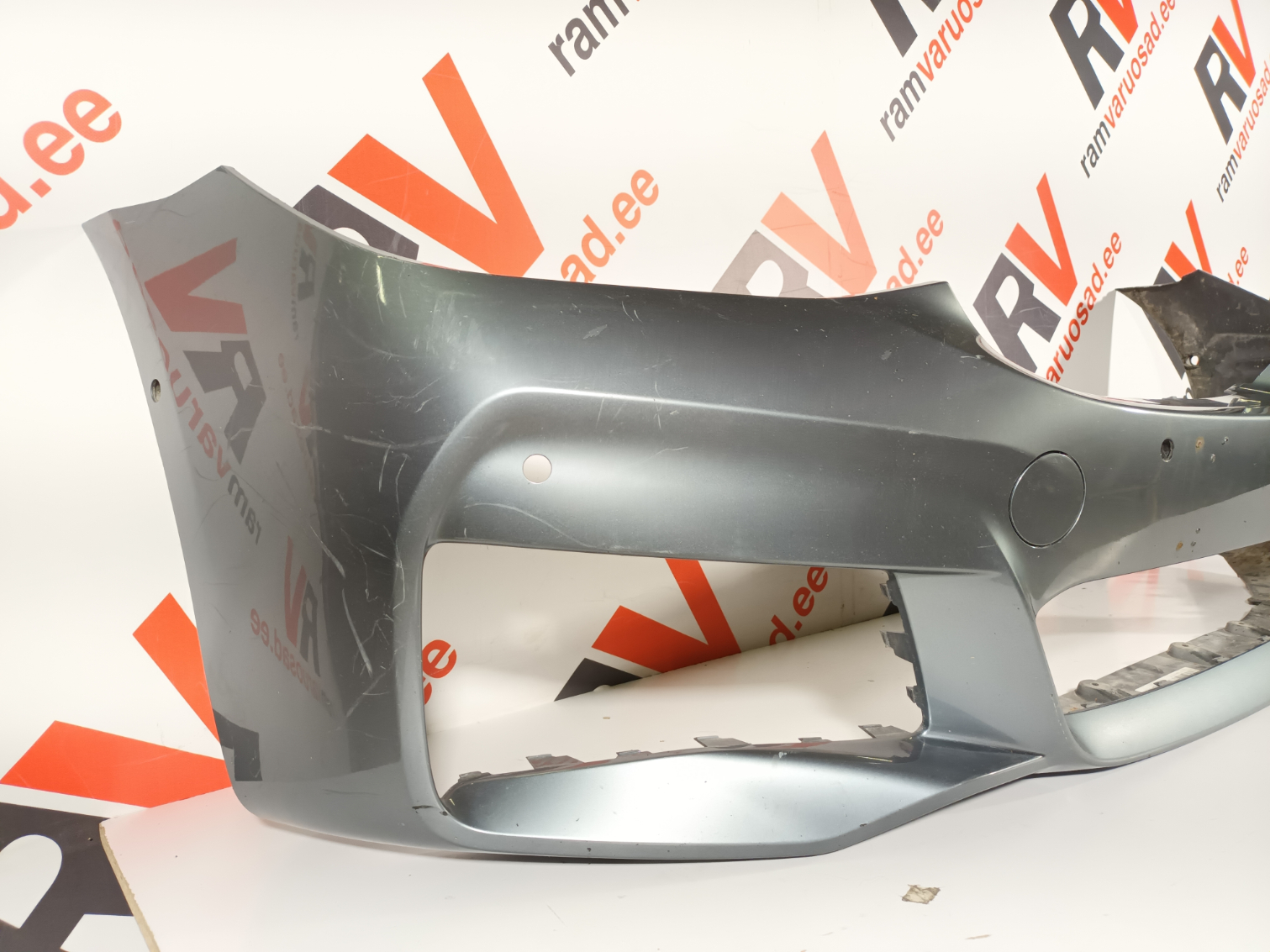 BMW 6 G32 Esistange / front bumper - pilt 2