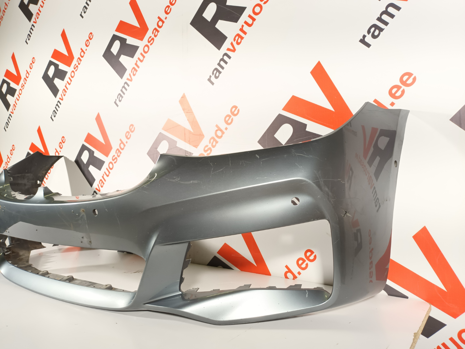 BMW 6 G32 Esistange / front bumper - pilt 3