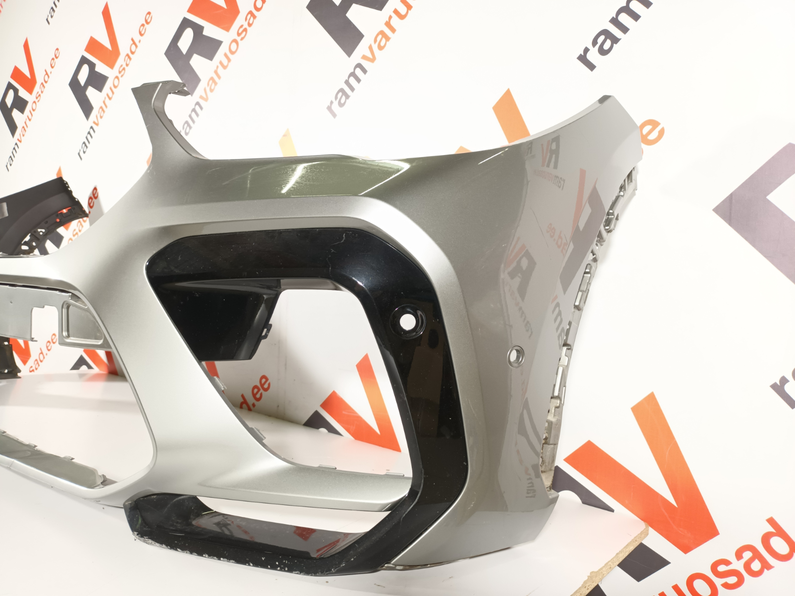 BMW X6 M F96 esistange / front bumper - pilt 3
