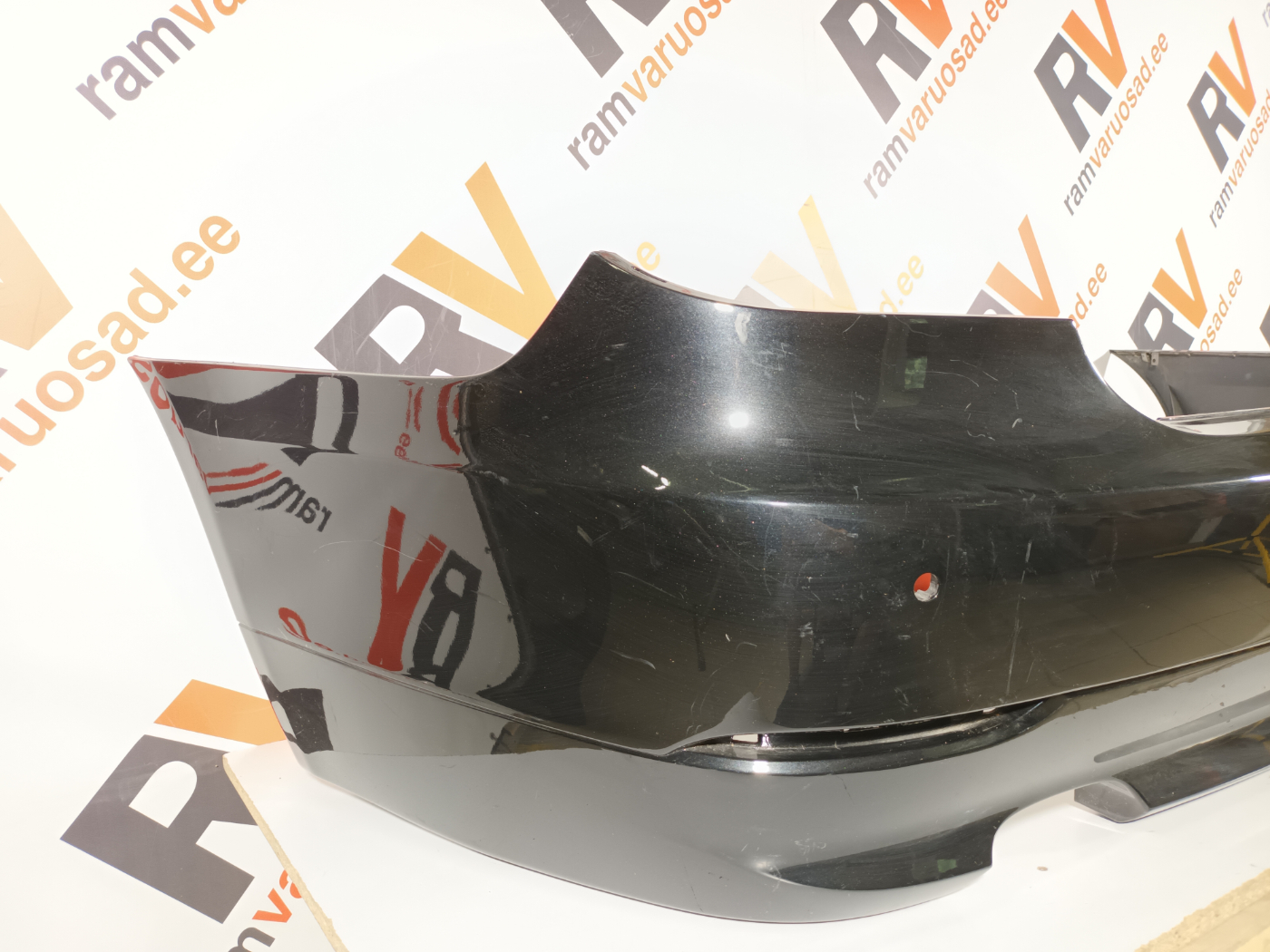 BMW 5 E60 tagastange / rear bumper - pilt 2