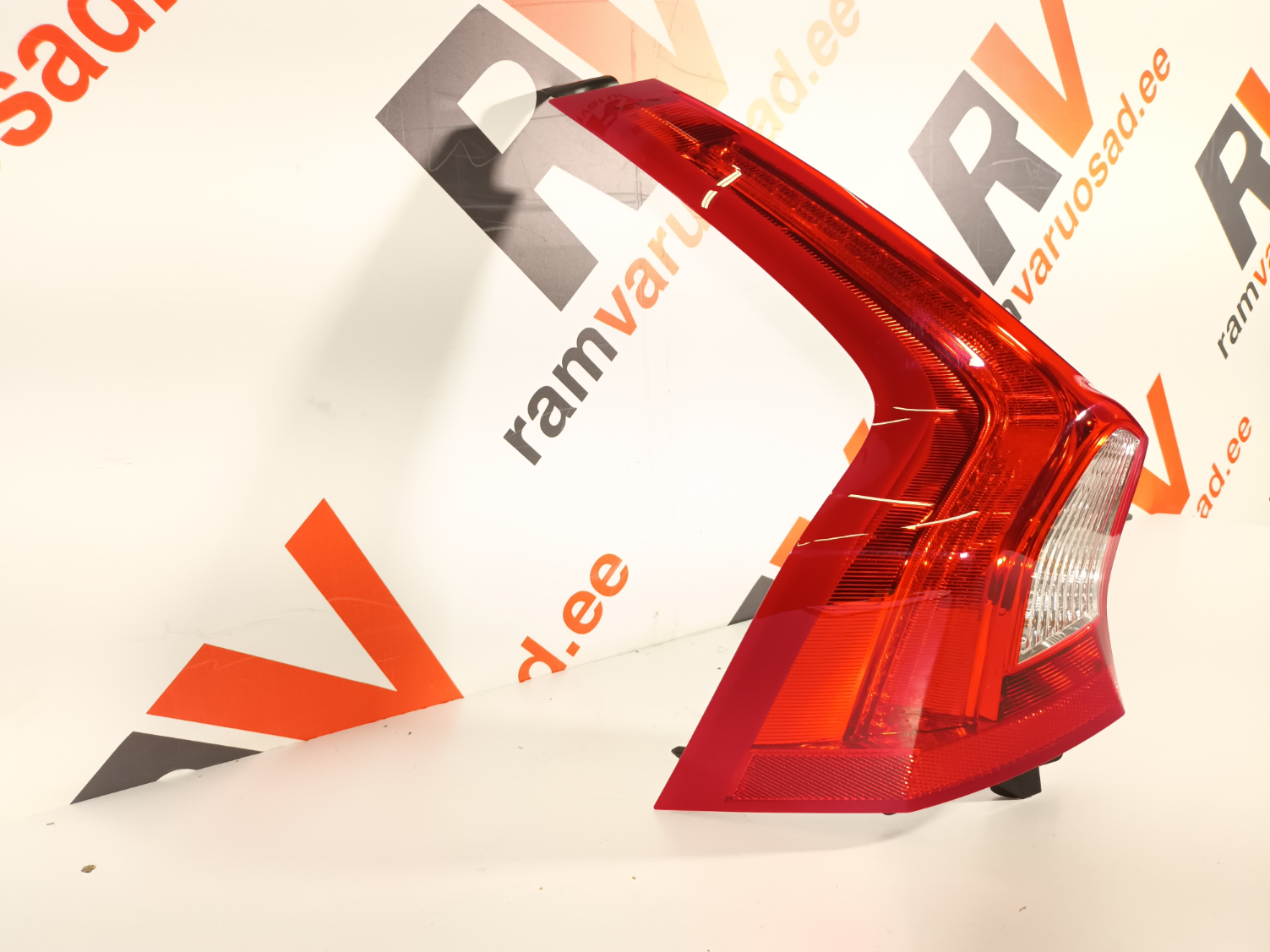 Volvo V60 tagatuli / rear light - pilt 2