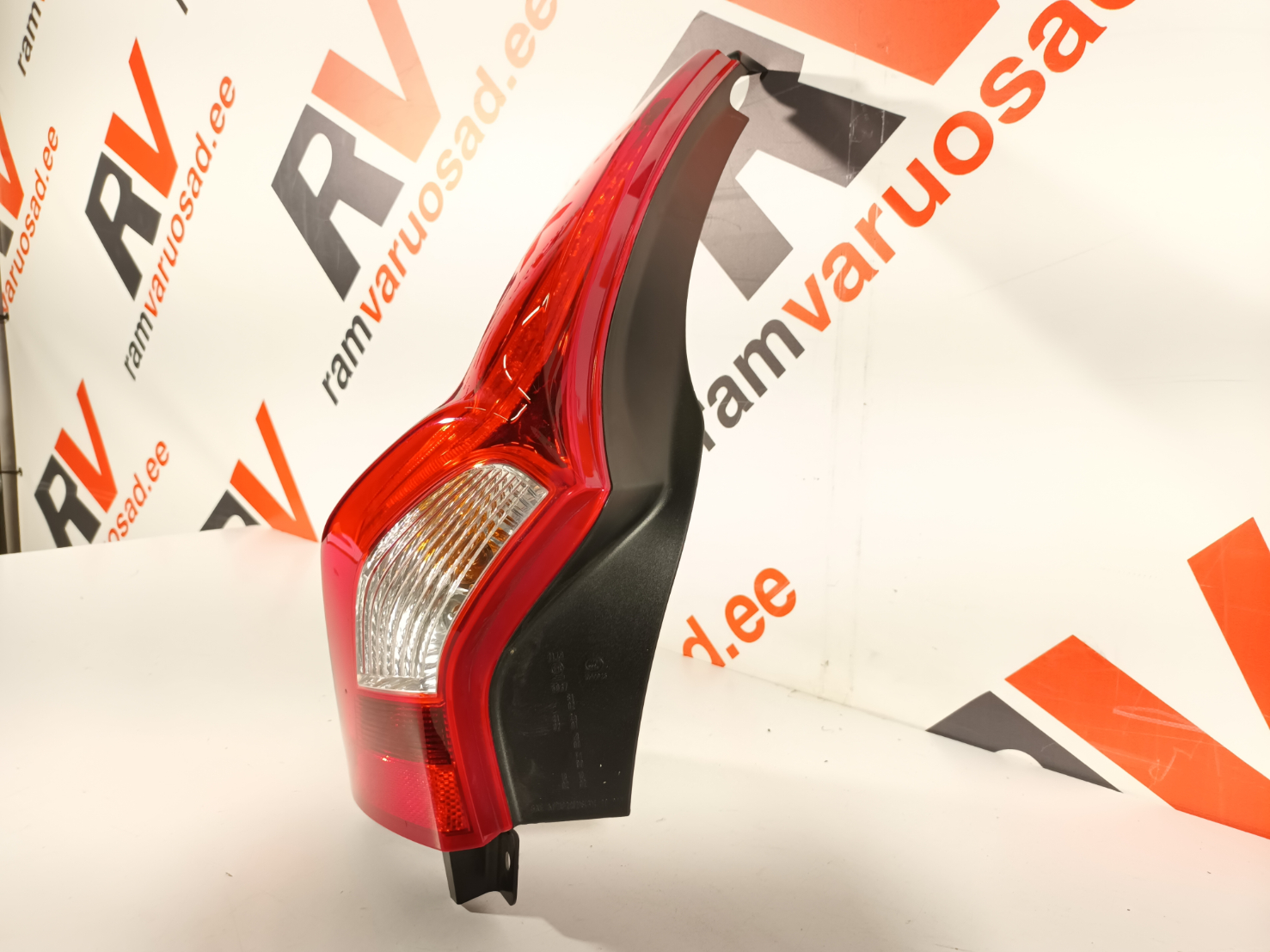 Volvo V60 tagatuli / rear light - pilt 3