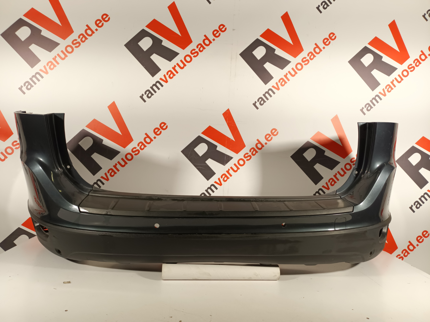 Volvo XC60 tagastange / rear bumper