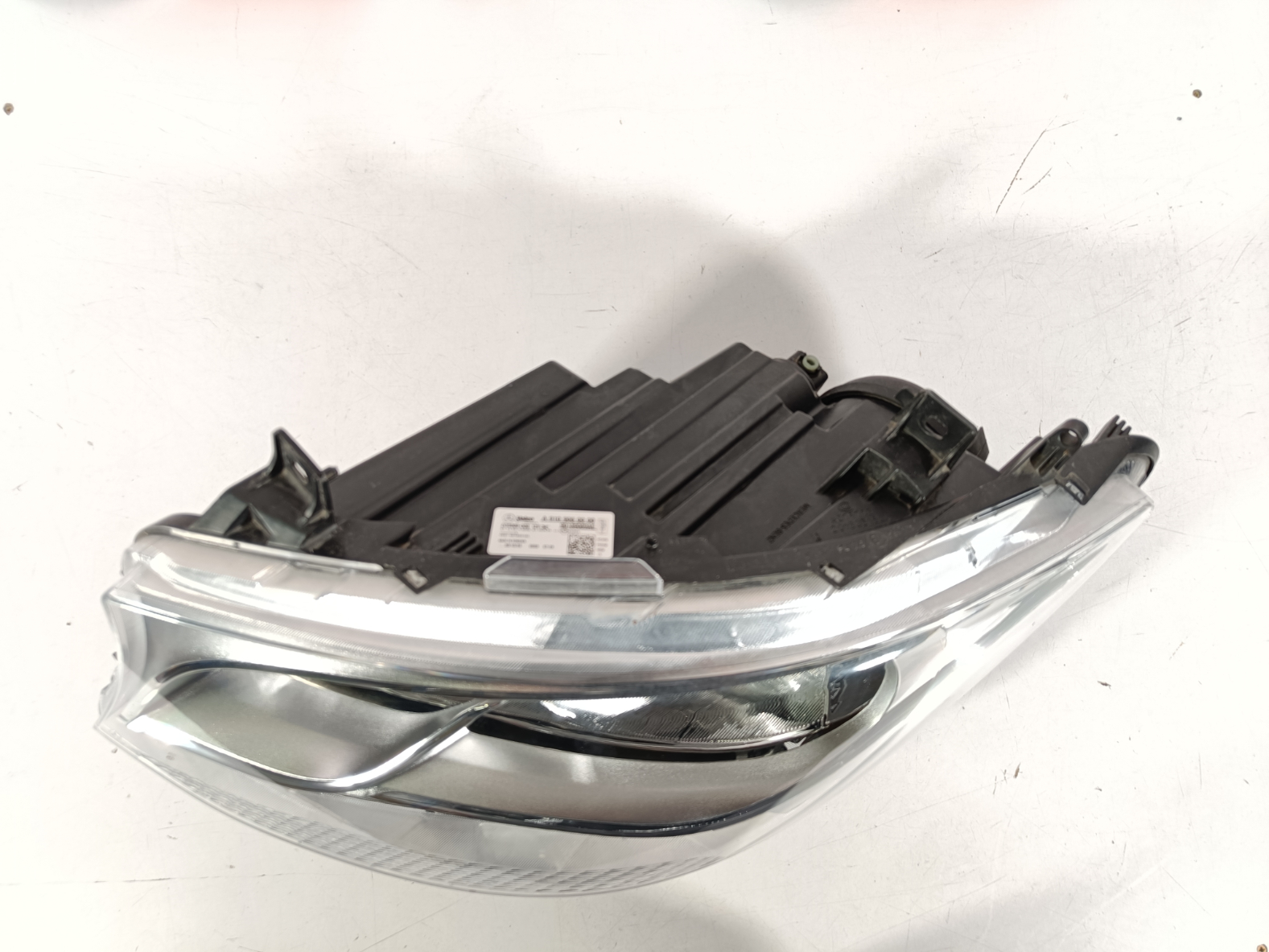 Mercedes Sprinter esituli / headlight - pilt 2