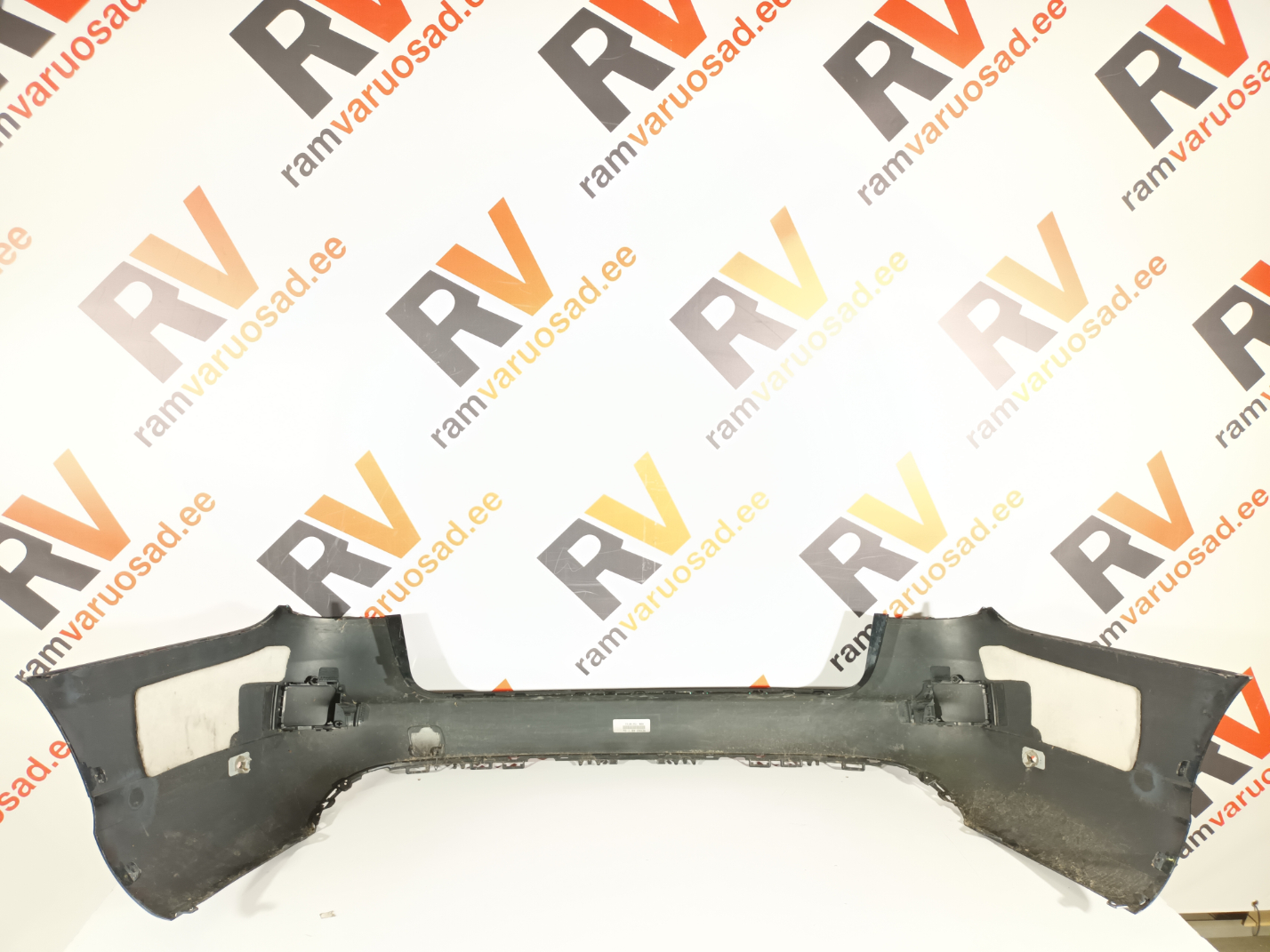 Mercedes C-Class W205 tagastange / rear bumper - pilt 4