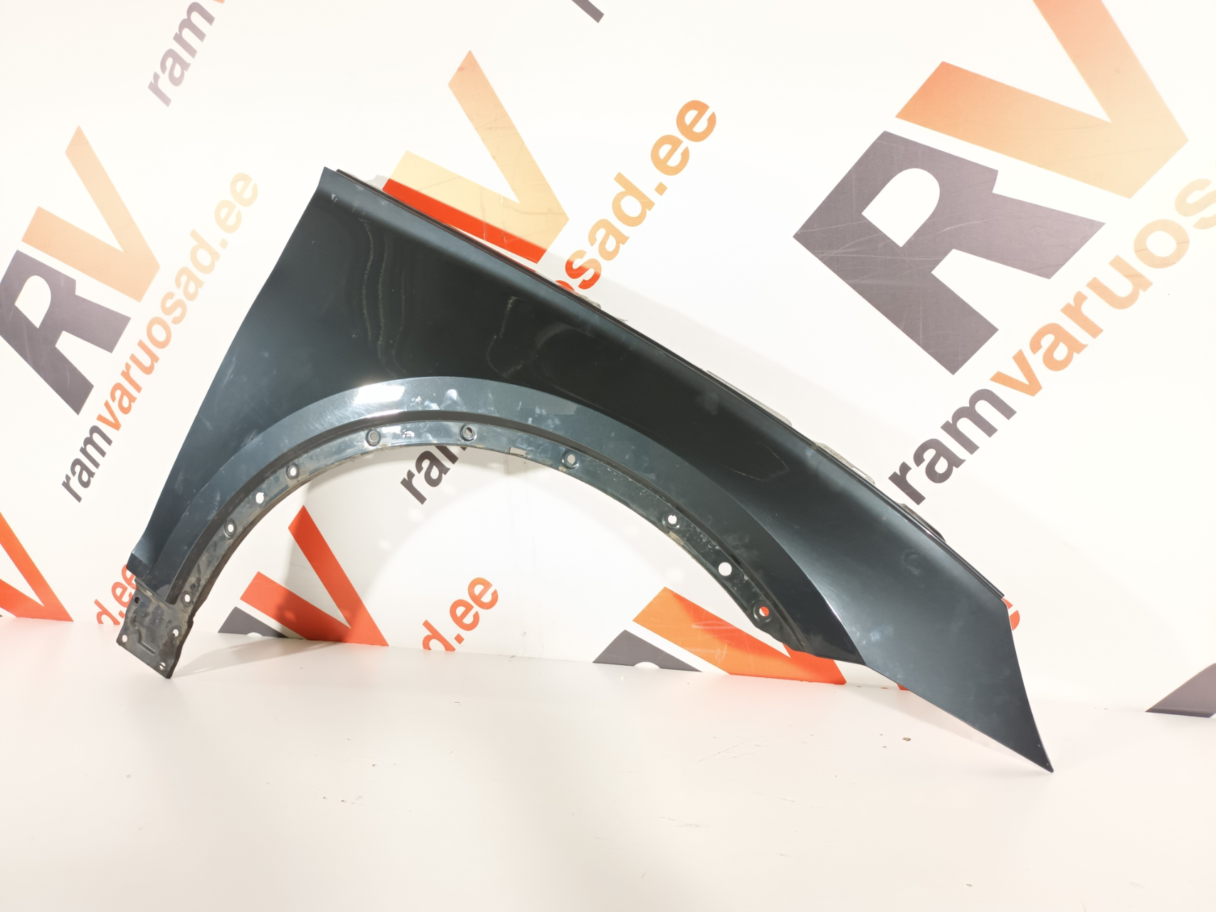 Audi Q5 esitiib / front fender - pilt 3