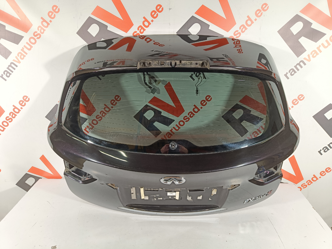 Infinity FX30  tagaluuk / trunklid