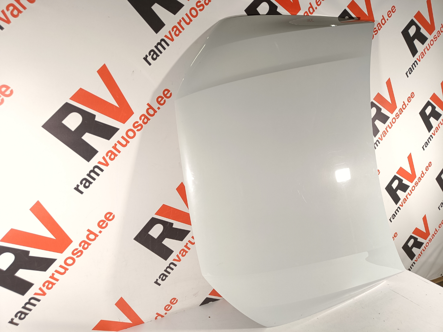 Audi Q7 kapott / hood - pilt 2