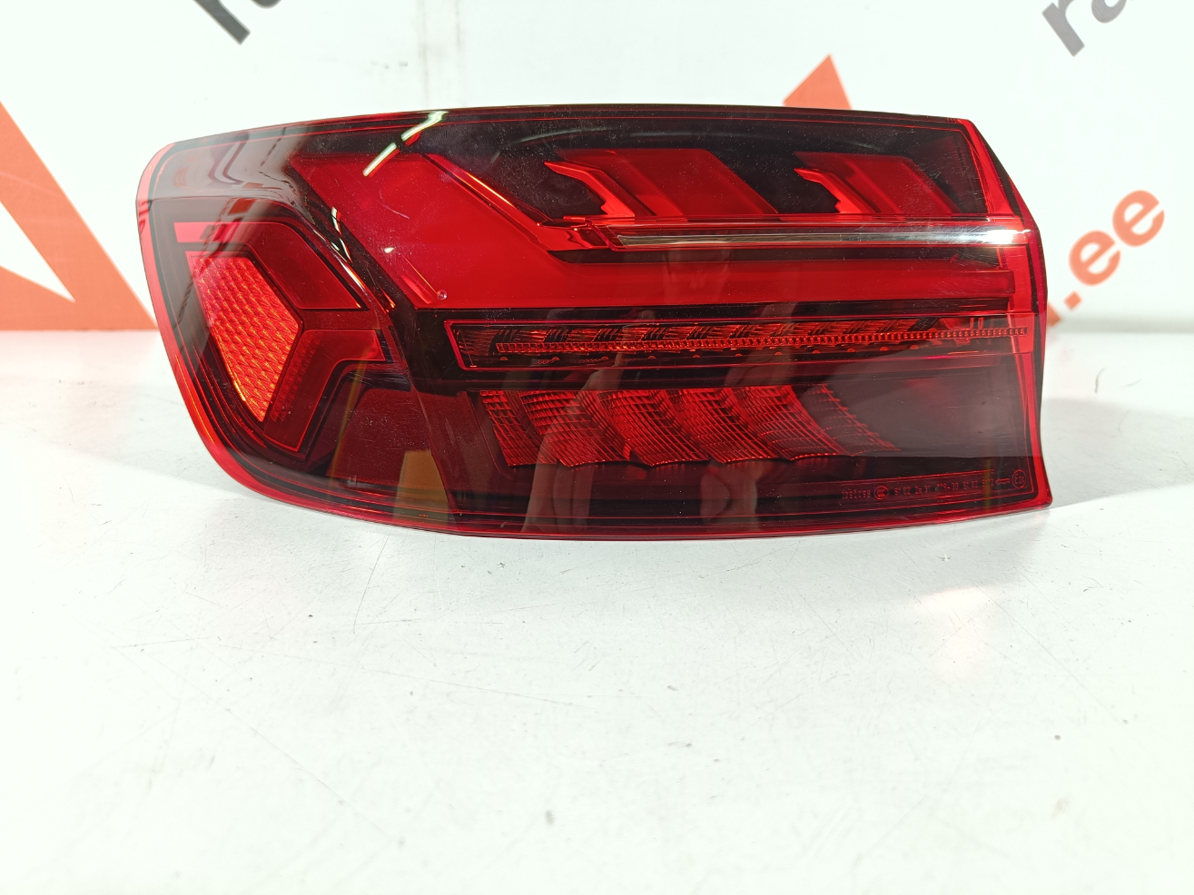 Audi A4 B9 tagatuli / rearlight