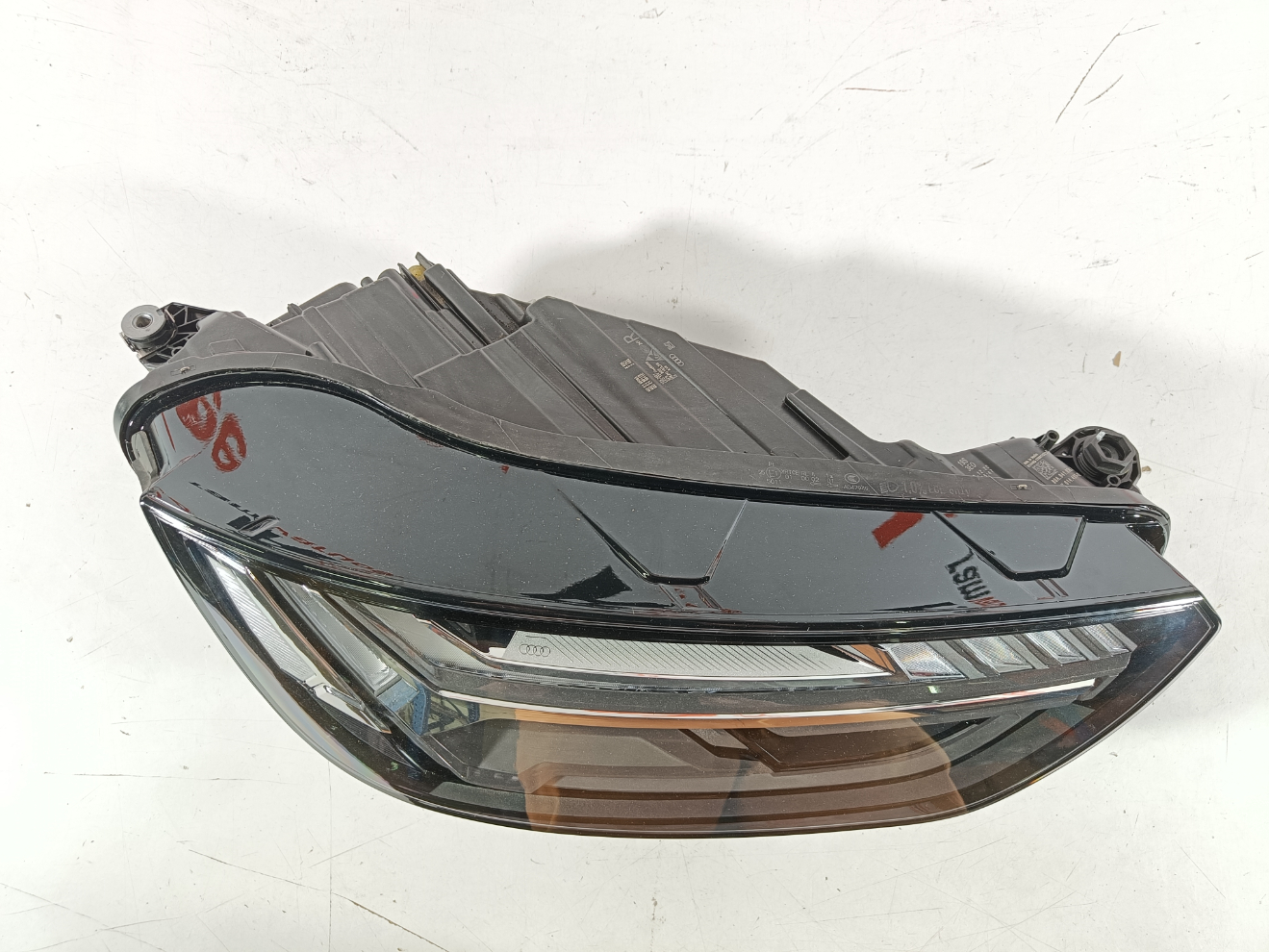 Audi Q5 esituli / headlight - pilt 2