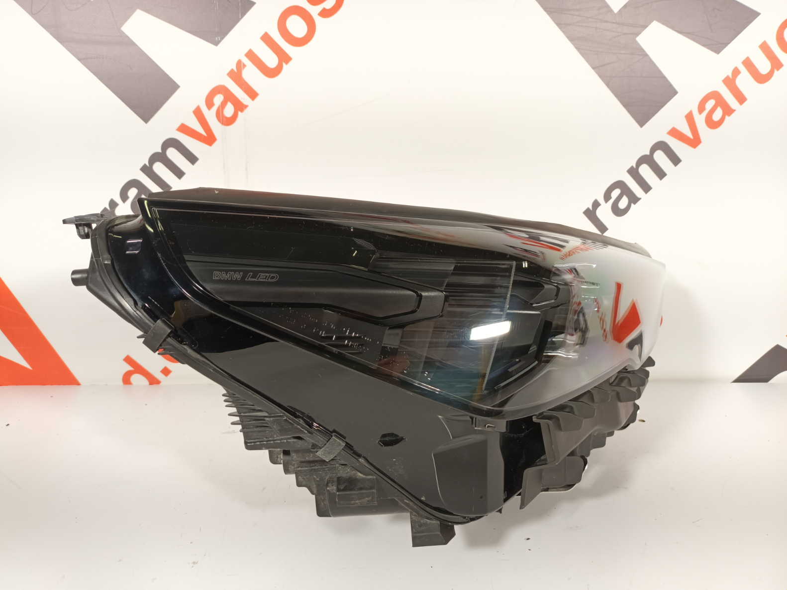BMW 5 G60 esituli / headlight - pilt 3