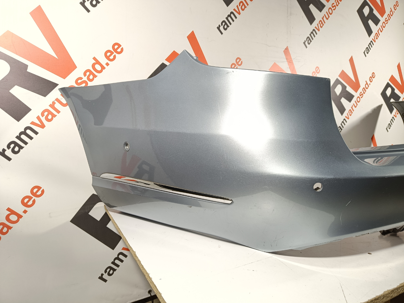 Mercedes E W212 tagastange / rear bumper - pilt 2
