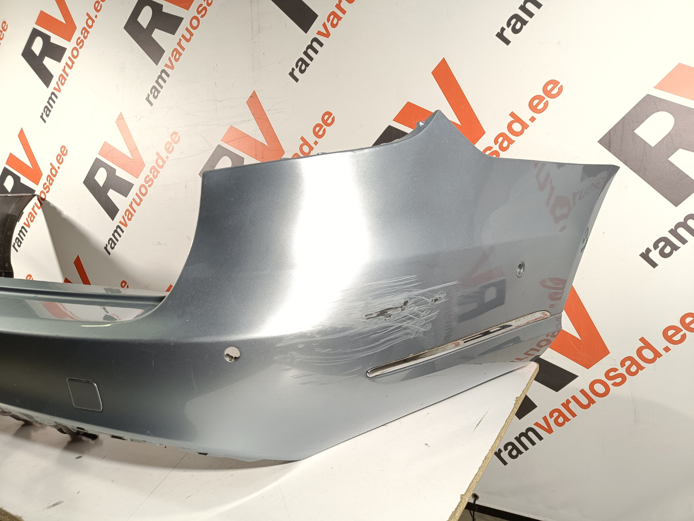 Mercedes E W212 tagastange / rear bumper - pilt 3