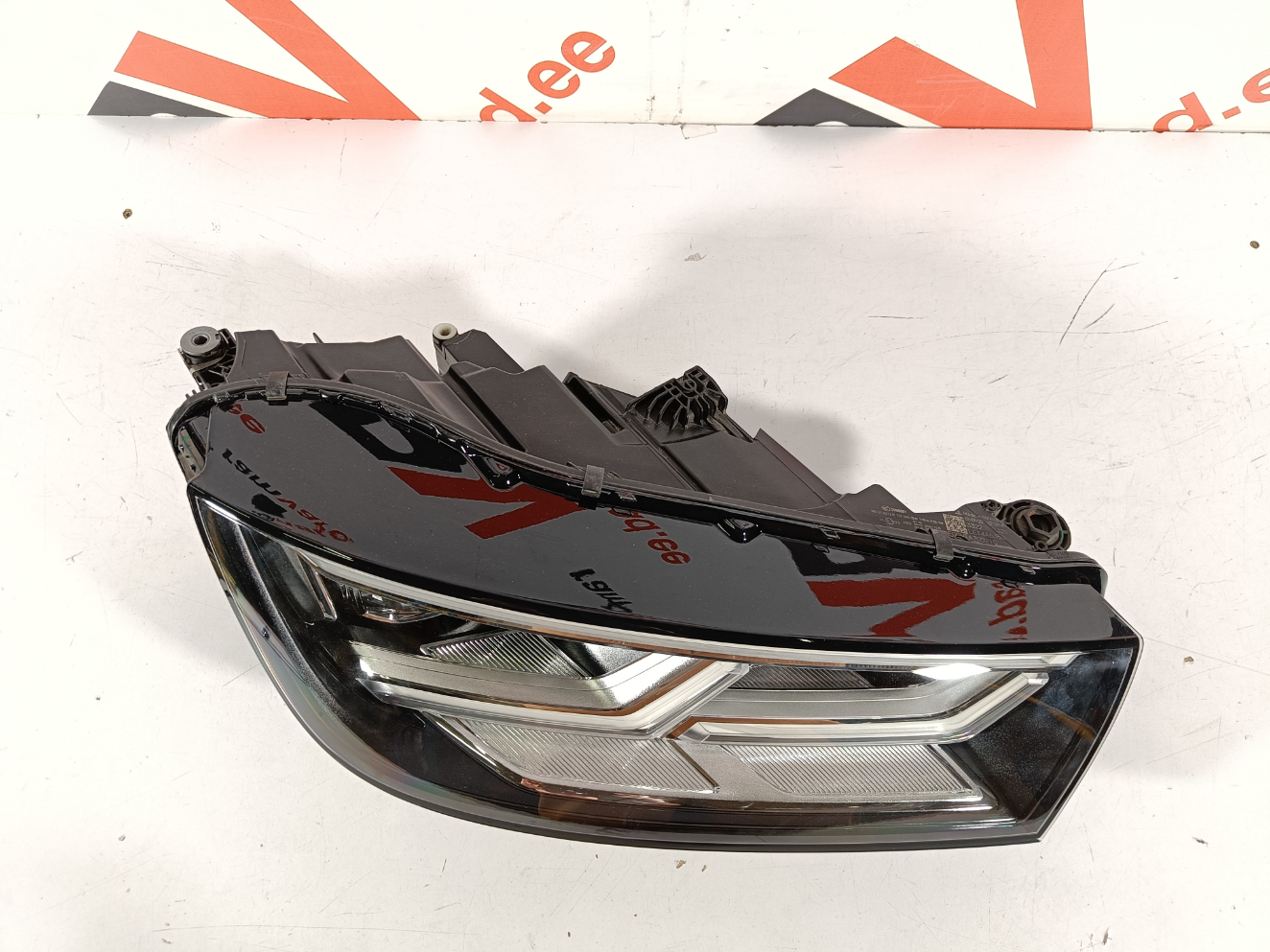 Audi Q5 esituli / headlight - pilt 2