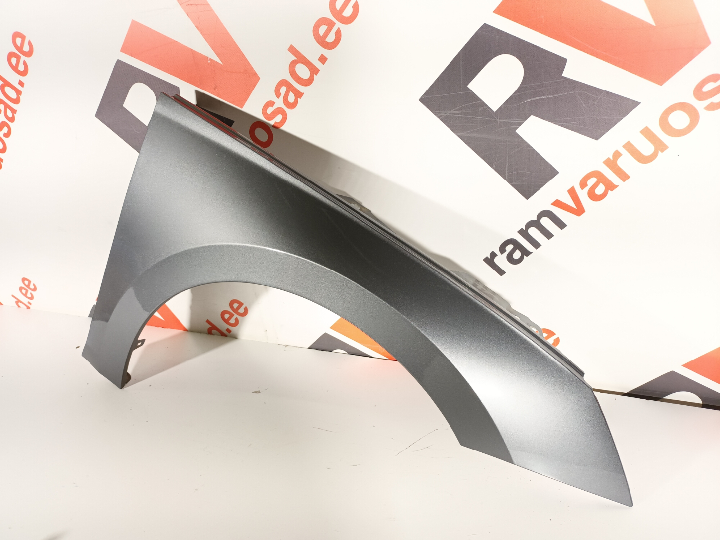 Skoda Octavia 4 esitiib / front fender - pilt 3