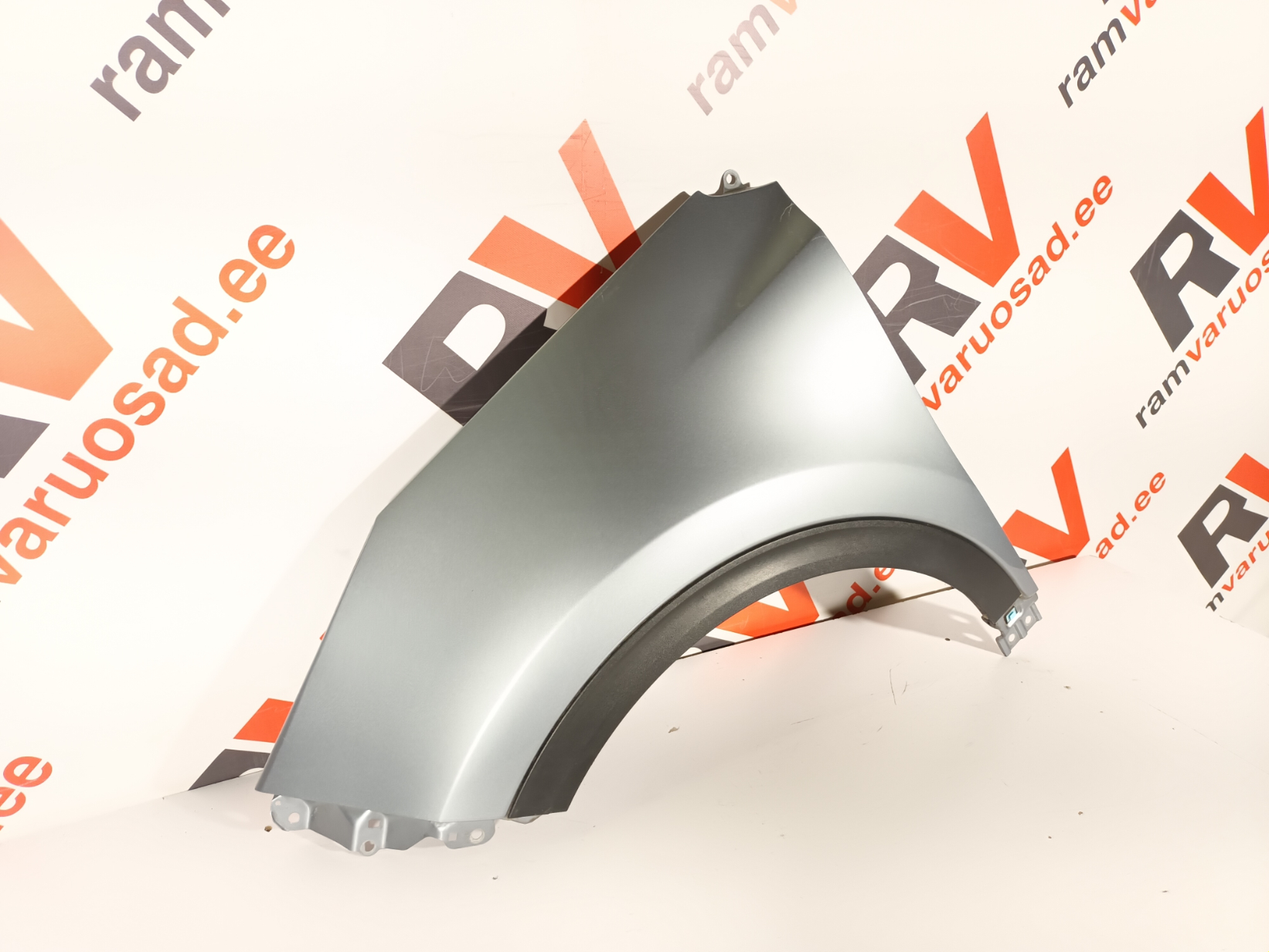 Kia Sportage esitiib / front fender - pilt 2