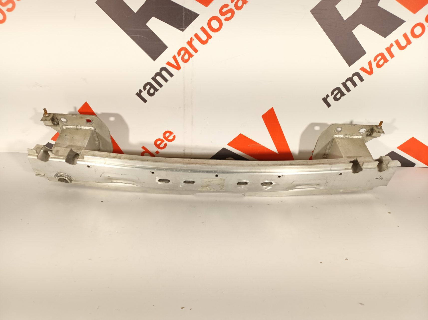 BMW X7 G07 tagatala / rear support