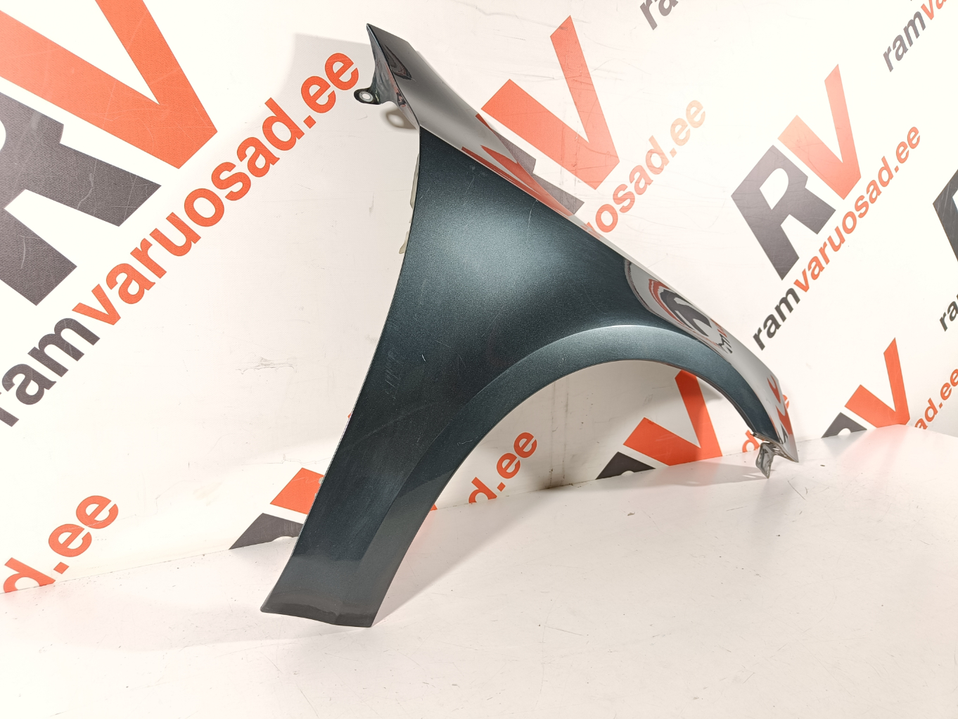 Skoda Octavia III FL esitiib / front fender - pilt 2