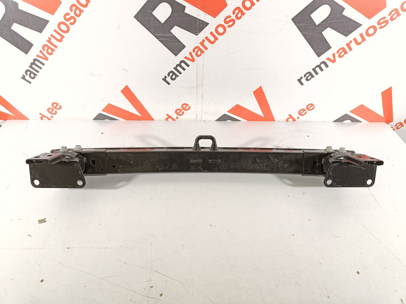 Land Rover Discovery 5 tagatala / rear support - pilt 2