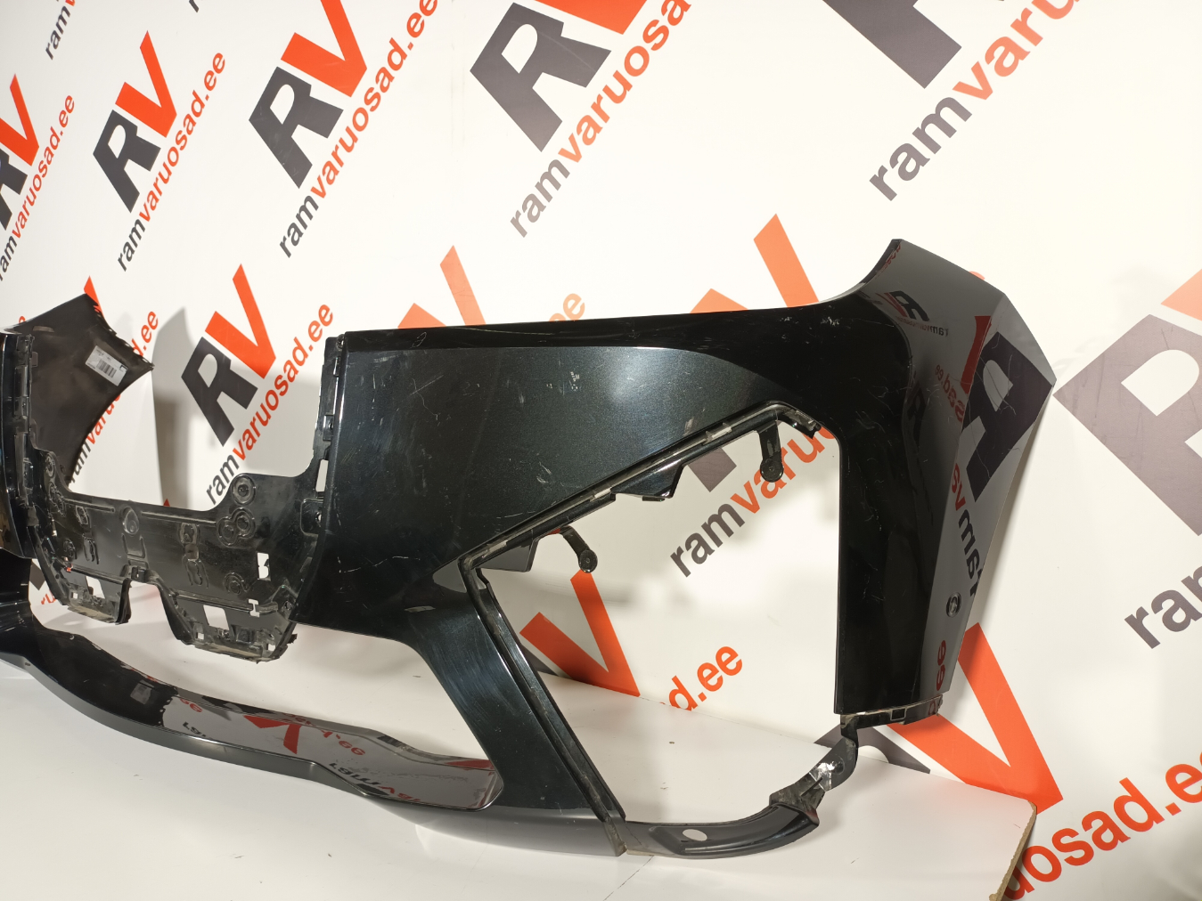 BMW IX I20 esistange / front fender - pilt 3