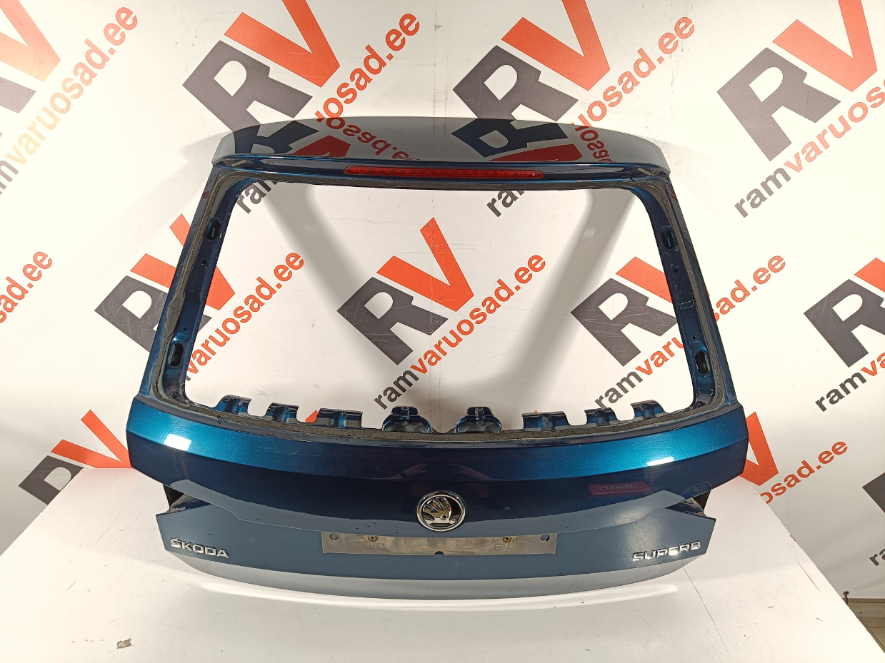 Skoda Superb tagaluuk / trunk lid