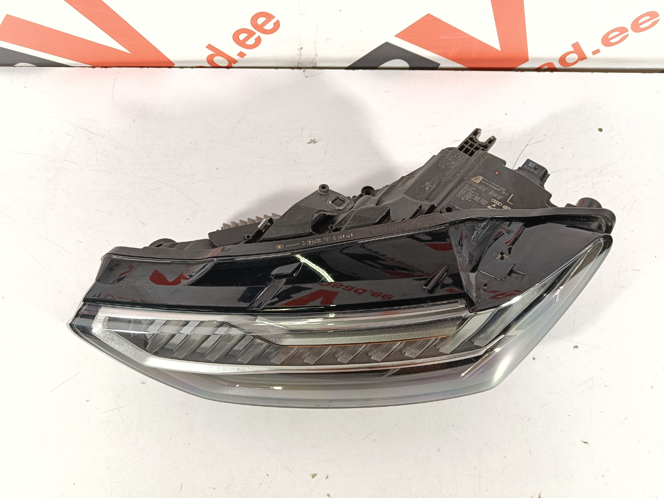 Audi A7 esituli / headlight - pilt 2