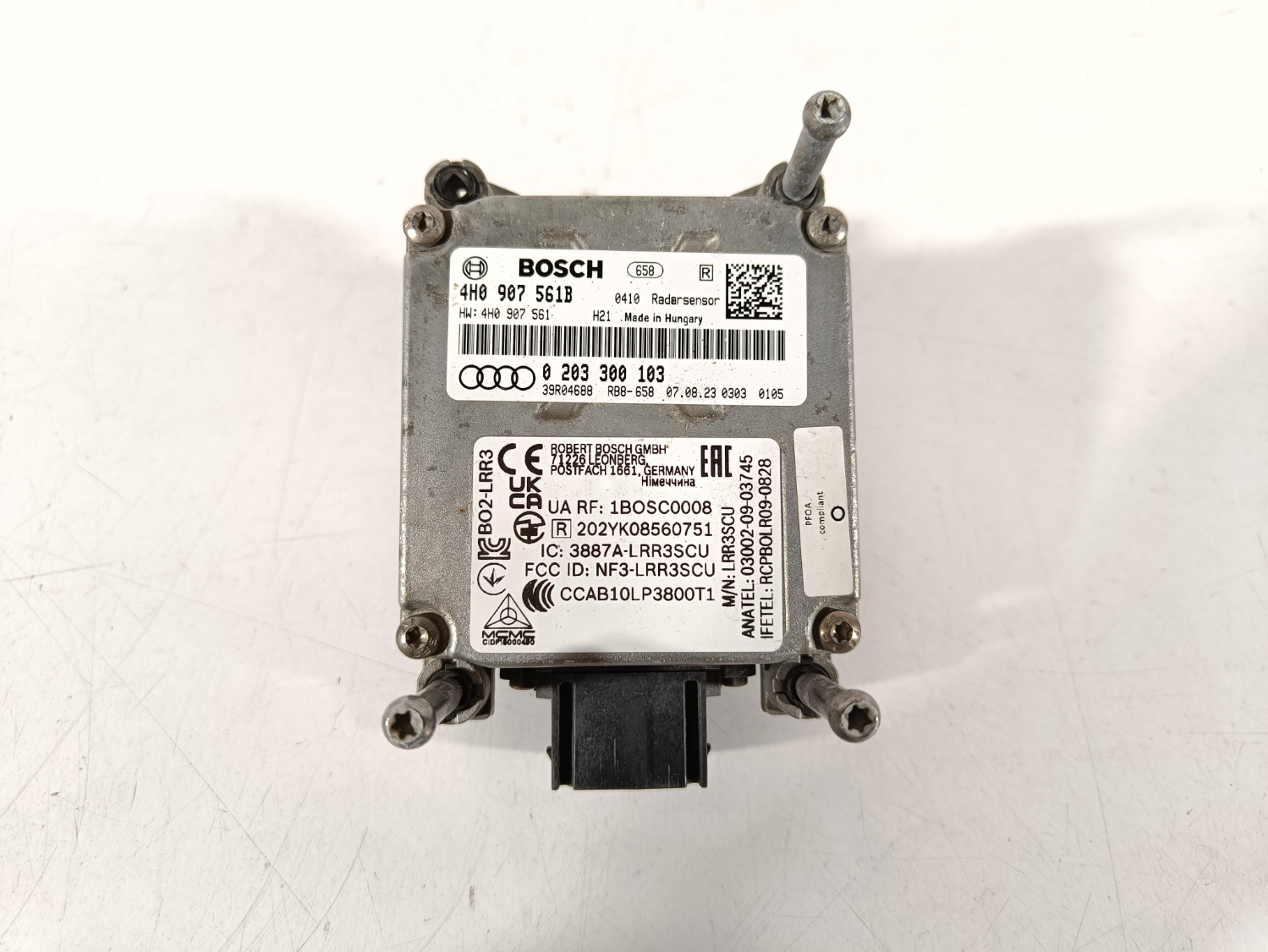 Audi A8 radar - pilt 2