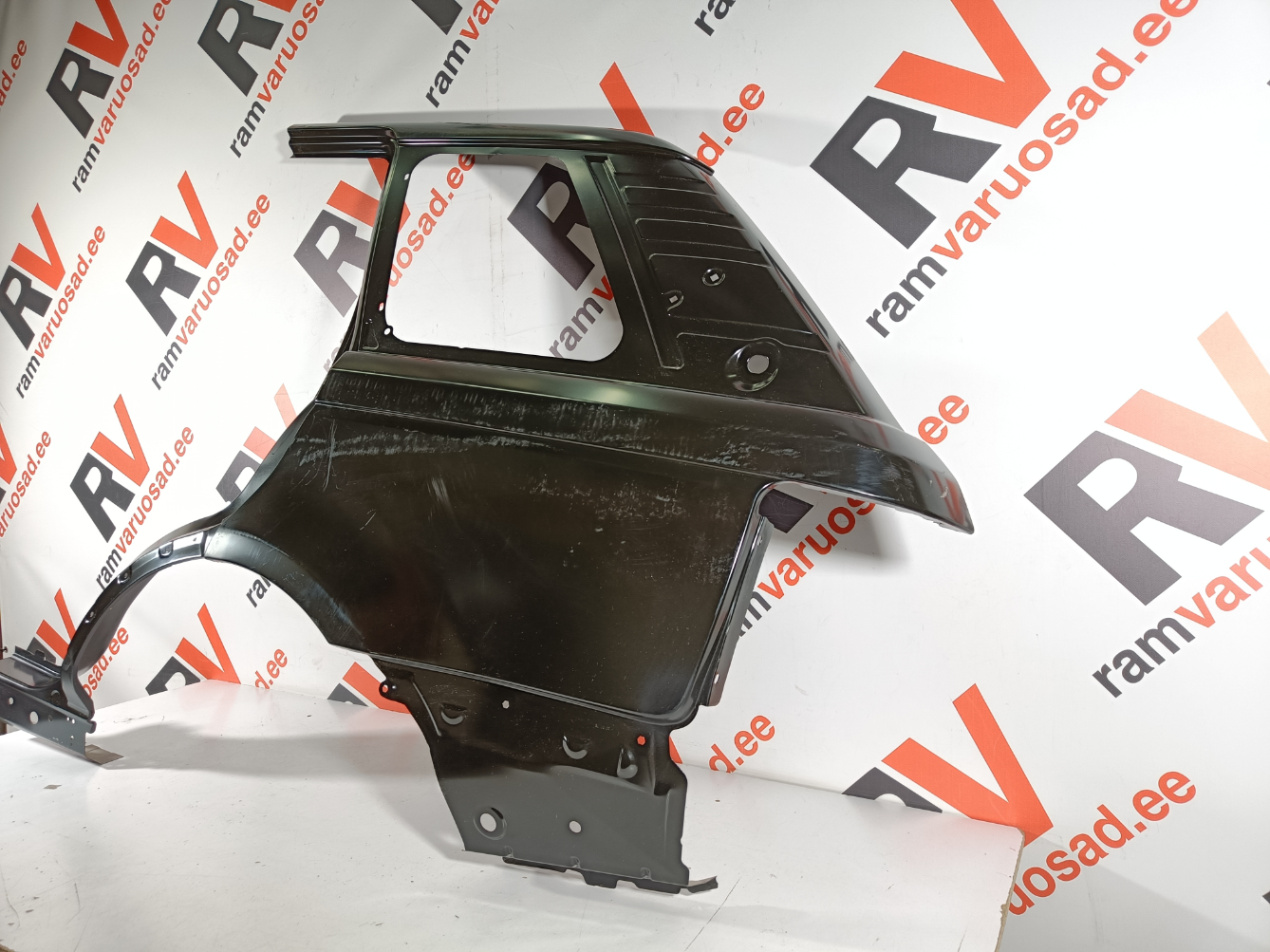 Land Rover RR Sport tagatiib / rear fender - pilt 3