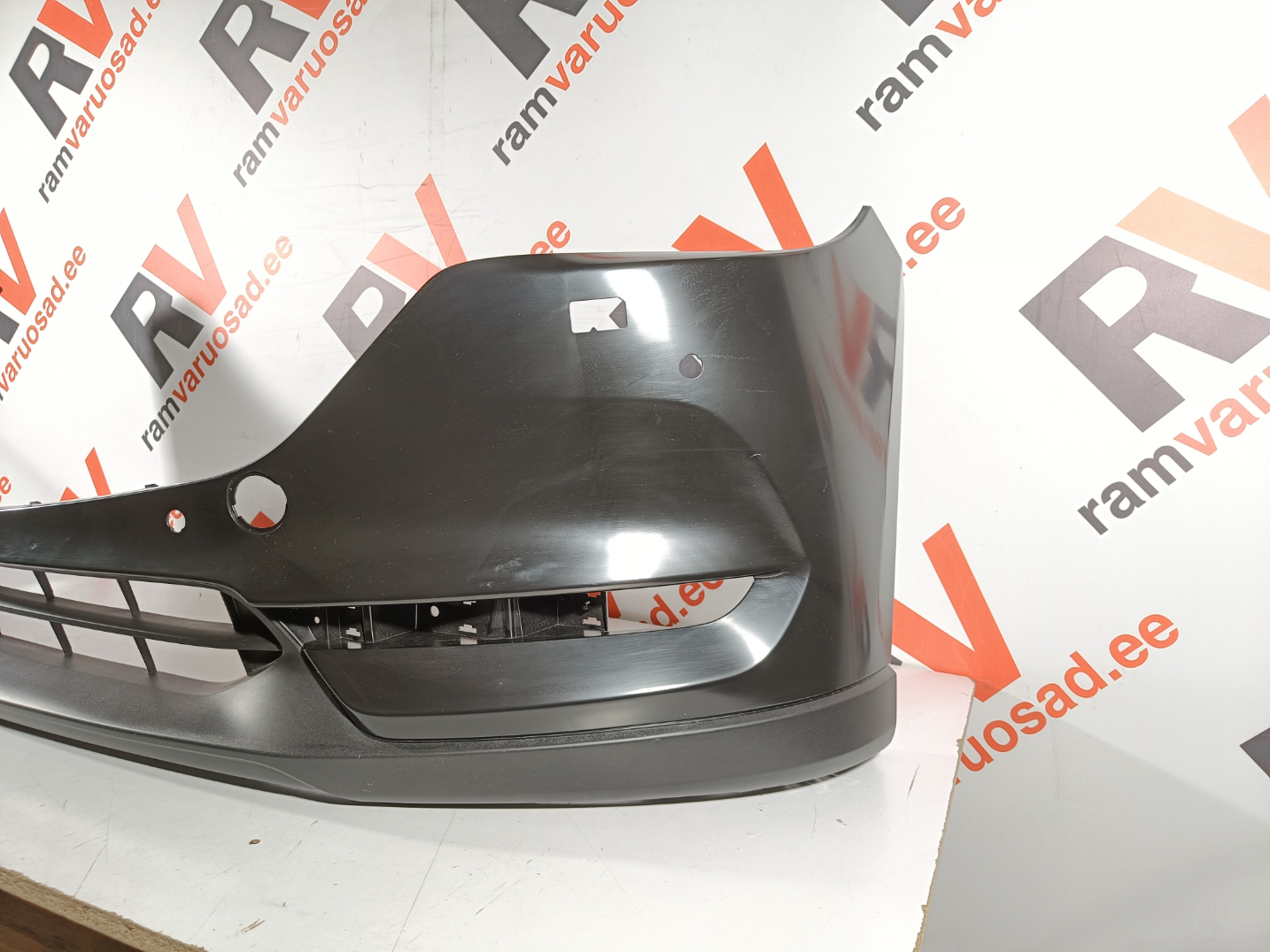 Mazda CX-5 esistange / front bumper - pilt 3