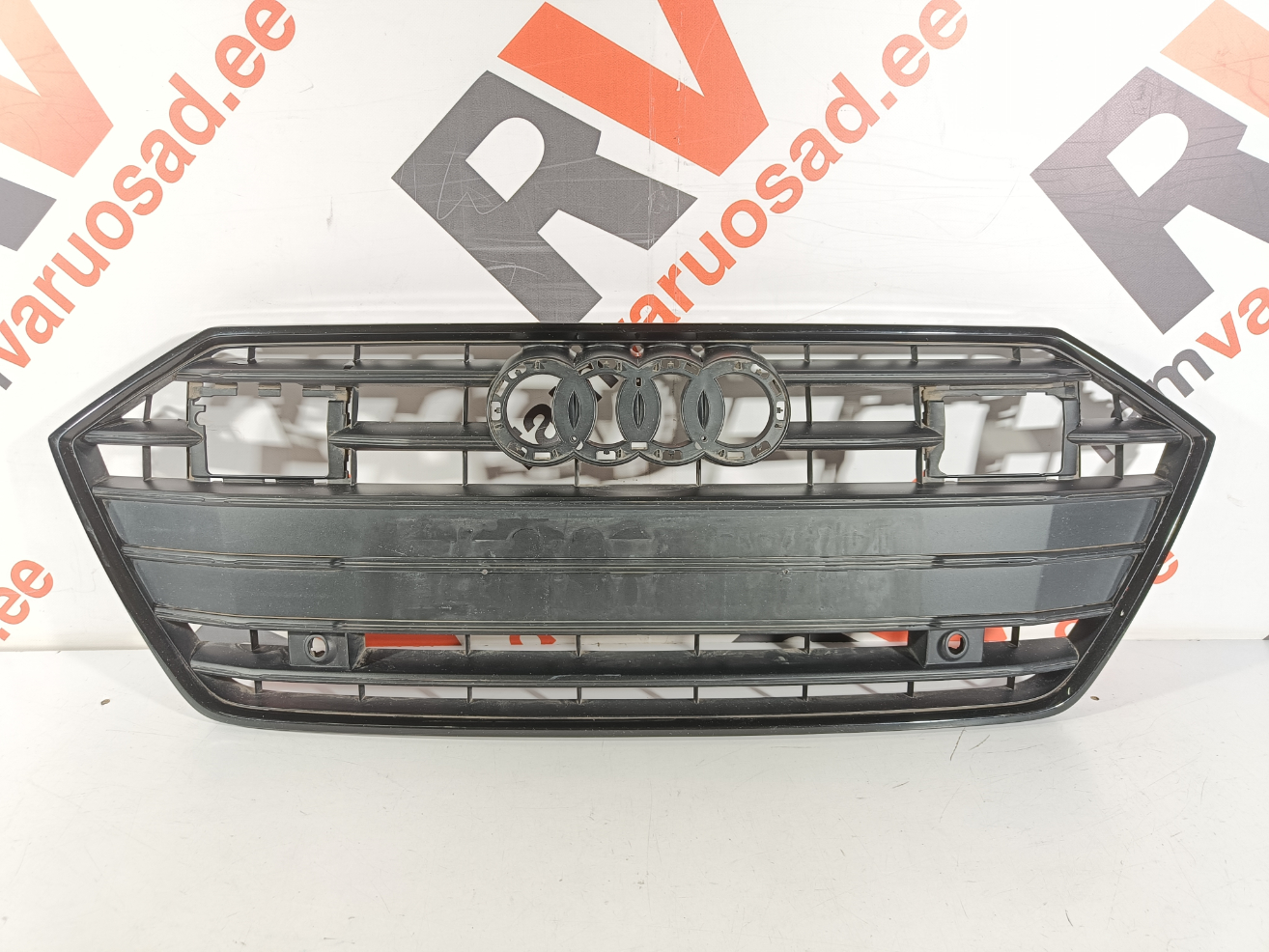 Audi A7 iluvõre / grille