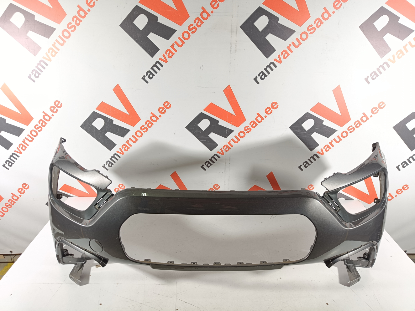 Citroen C3 esistange / front bumper