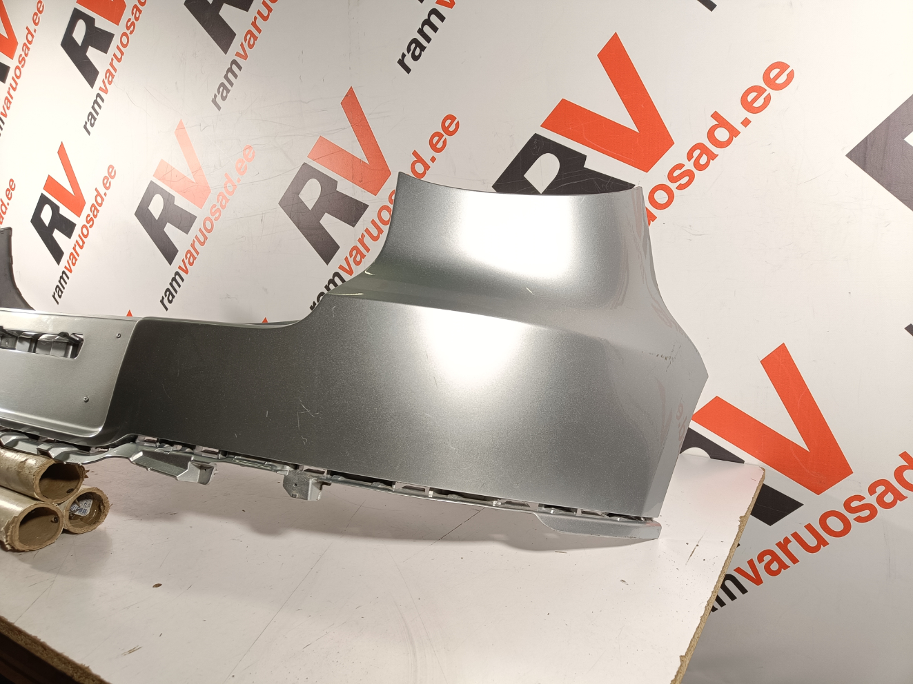 VW Tiguan tagastange / rear bumper - pilt 3