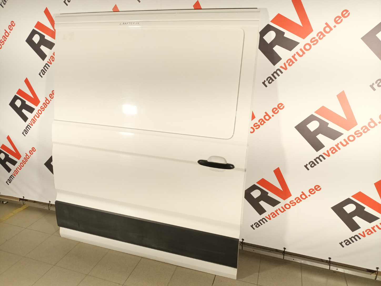 Volkswagen Crafter küljeuks - pilt 3