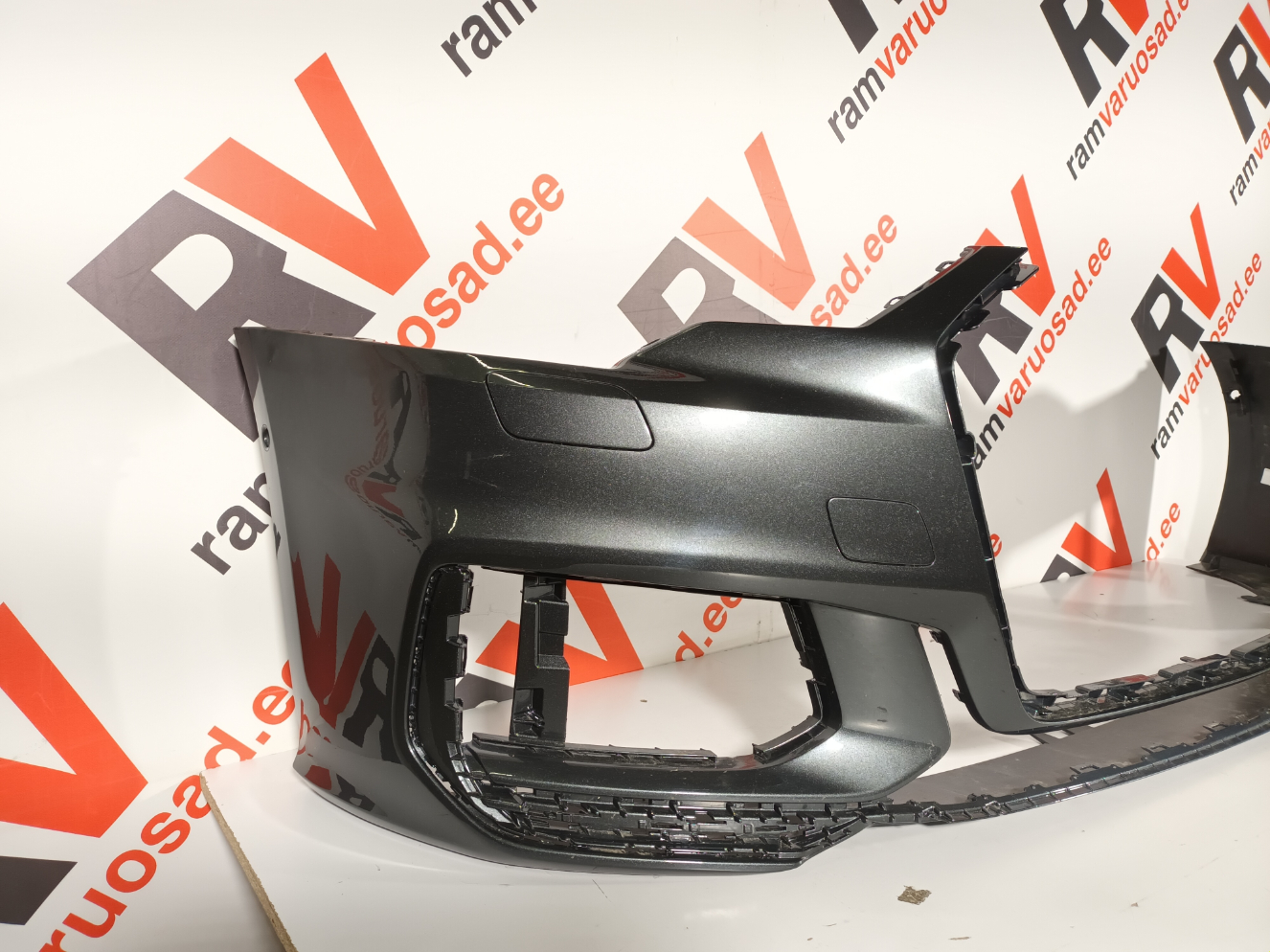Audi S6 C8 esistange - pilt 2