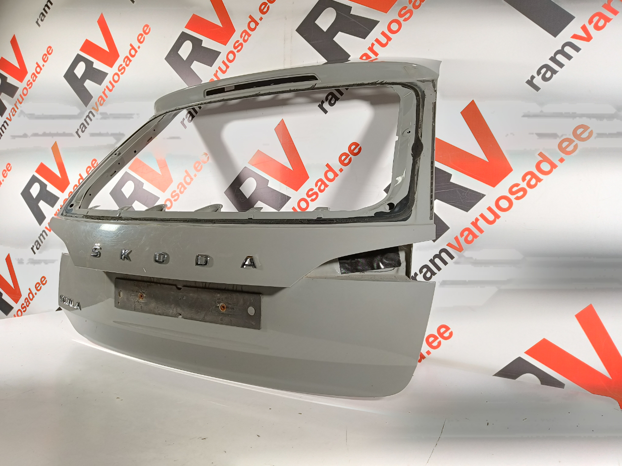 Skoda Scala tagaluuk - pilt 3