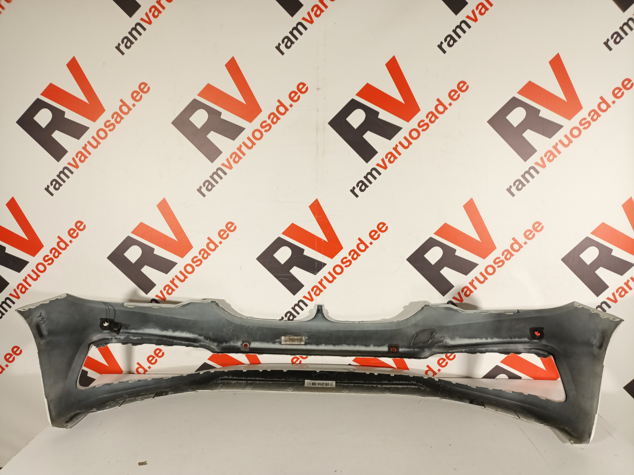 BMW G30/31 esistange - pilt 4