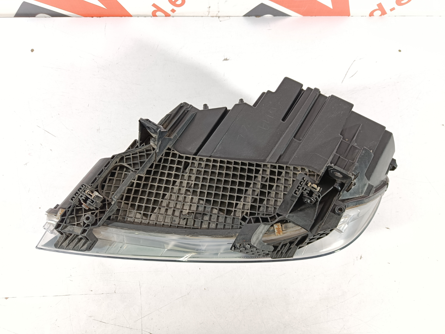 BMW X5 X6 F15 F16 esituli - pilt 4