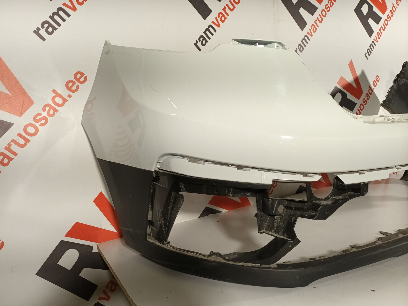 Renault Trafic esistange - pilt 2