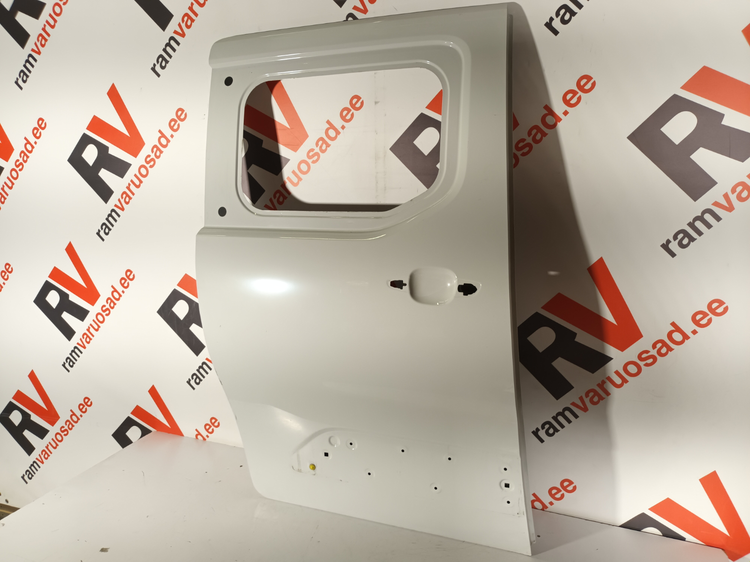 Citroen Berlingo tagauks - pilt 3