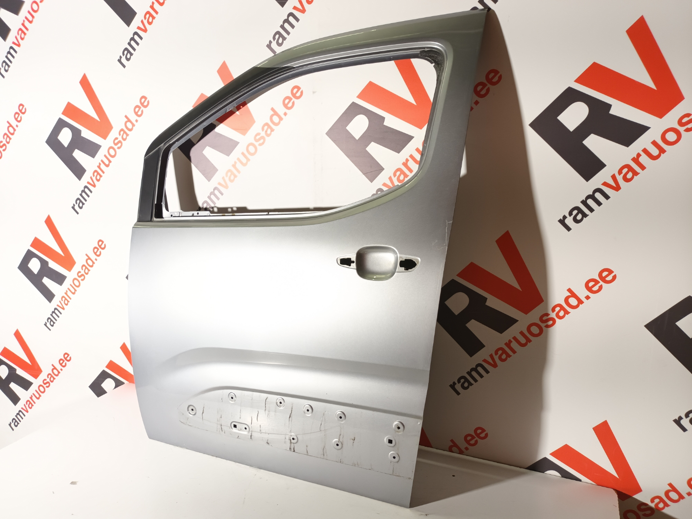 Citroen Berlingo esiuks - pilt 3