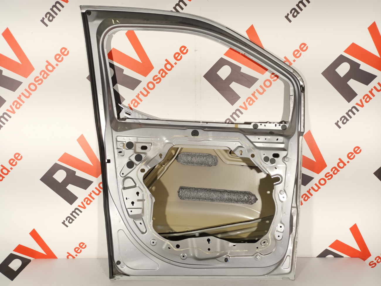 Citroen Berlingo esiuks - pilt 4