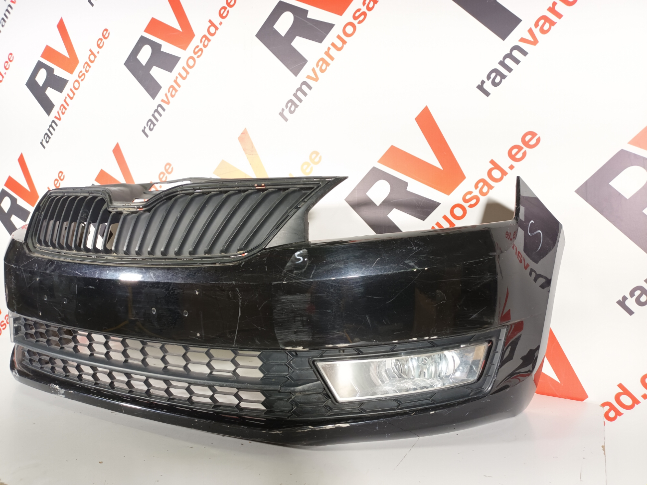 Skoda Rapid esistange  - pilt 3